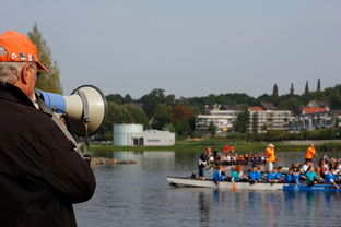 世界赛艇公开赛中国双人组进决赛，中国赛艇男子双人